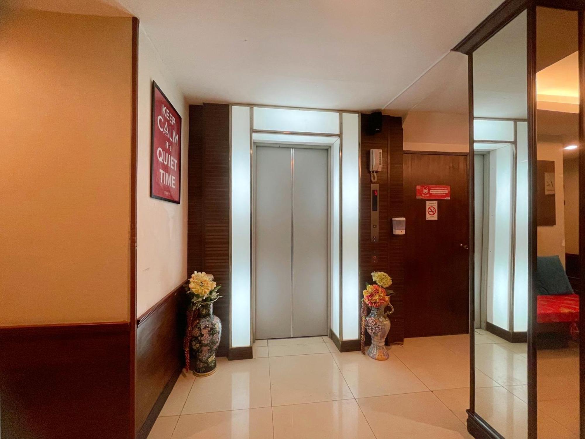 Arawana Express Chinatown Hotel Bangkok Eksteriør billede